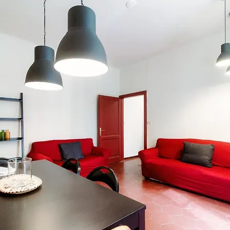 Altido Cosy 2bed Apt With Garden And Parking