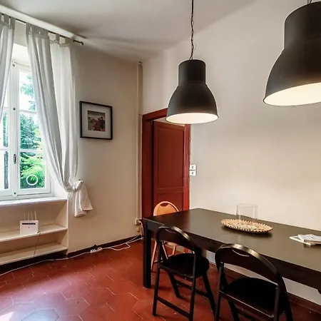 Altido Cosy 2bed Apt With Garden And Parking Appartamento Cernobbio